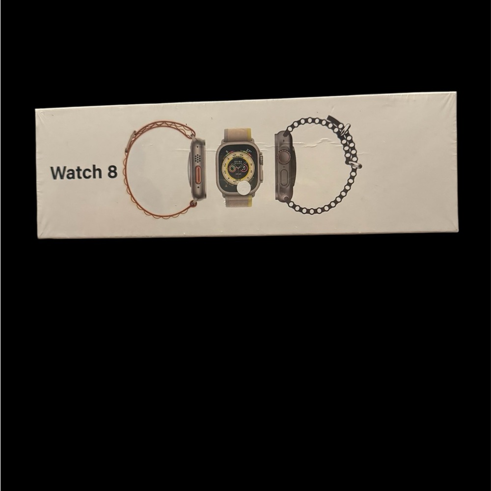 Watch 8 Smartwatch - Black and Gold